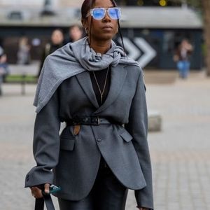 Meet your Posher, Glam